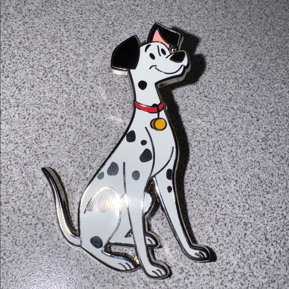 Disney pin Pongo Disney Dogs Mystery pin from the Disney Parks. Diamond back.